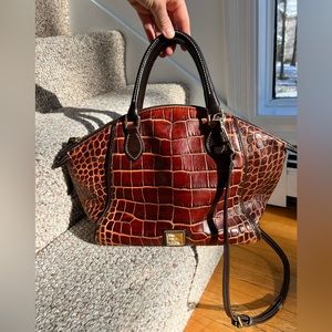 Dooney & Bourke - Vintage Shoulder Bag